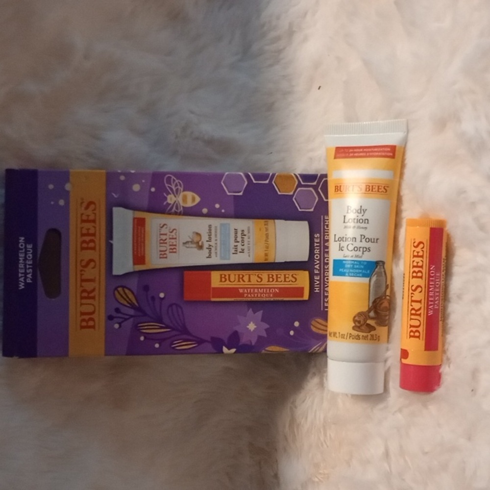 Burt's‎ Bees lip & lotion Set